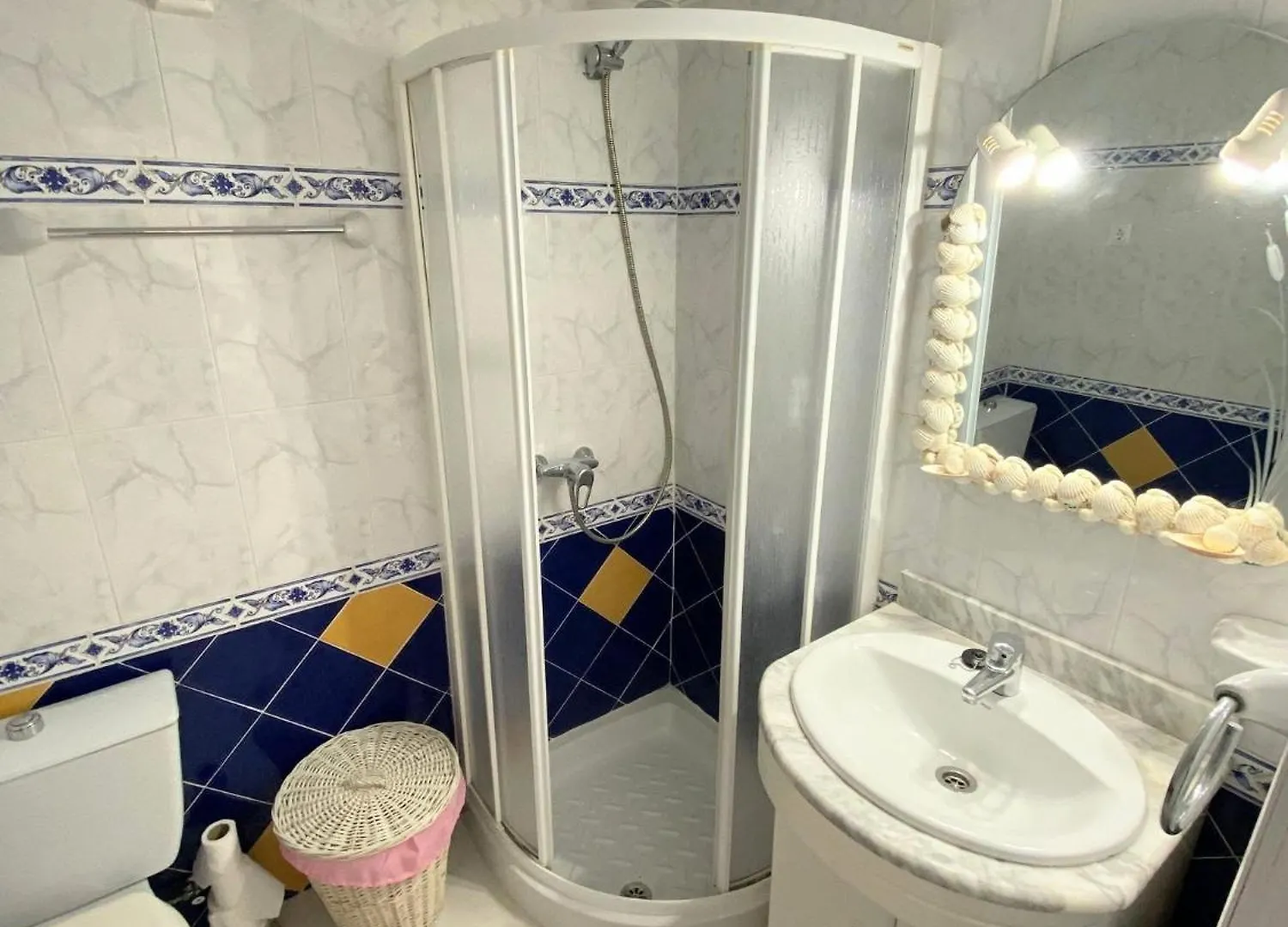 Apartment Las Antillas II Front Sea Views Pool Fuengirola